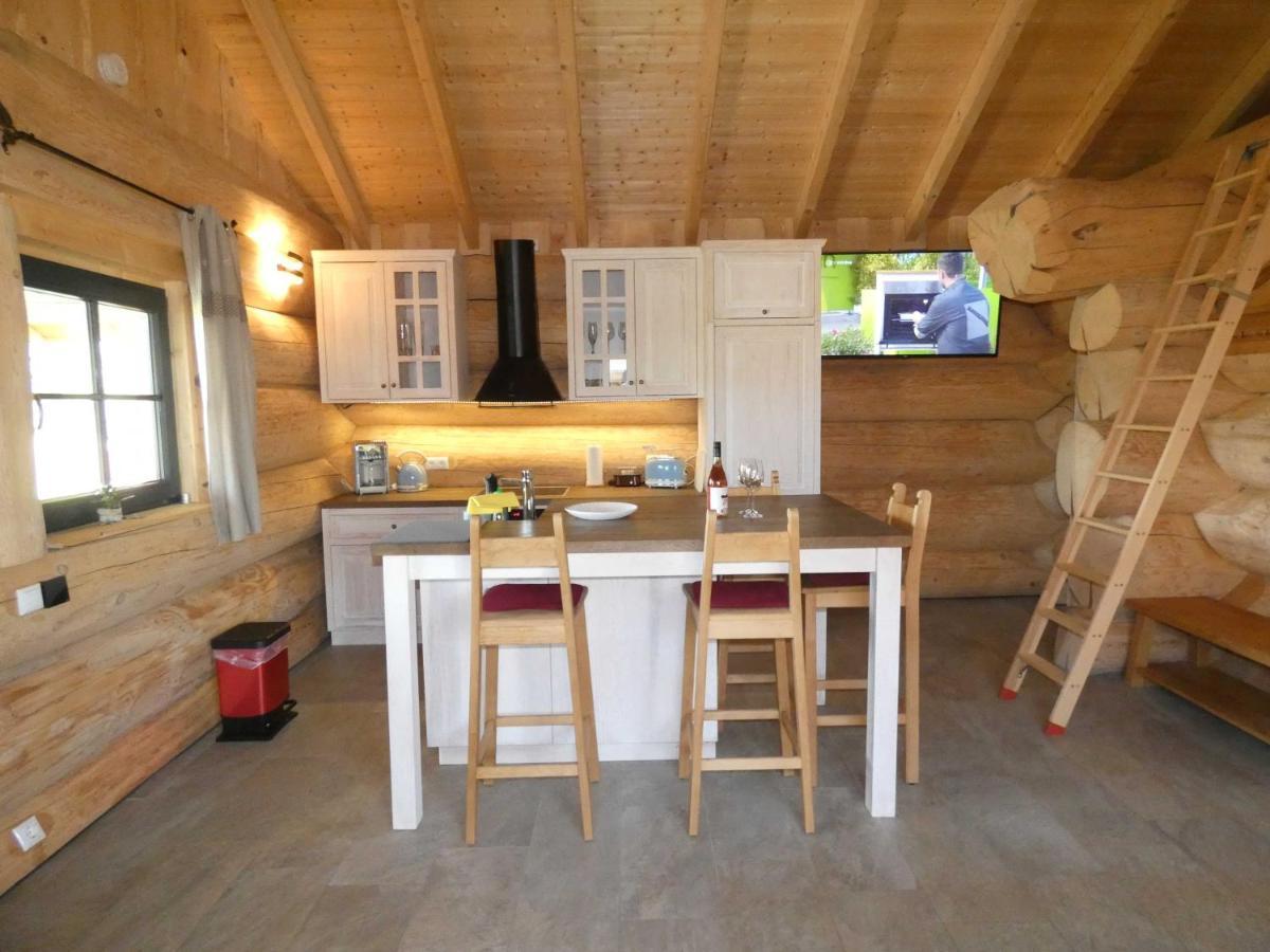 Naturstammhaus Tollensesee Groß Nemerow Eksteriør bilde