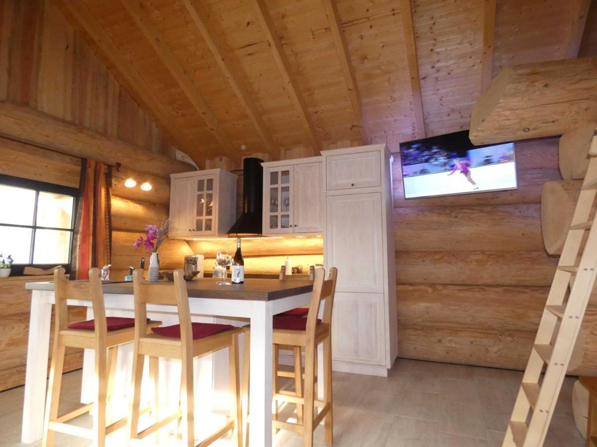 Naturstammhaus Tollensesee Groß Nemerow Eksteriør bilde