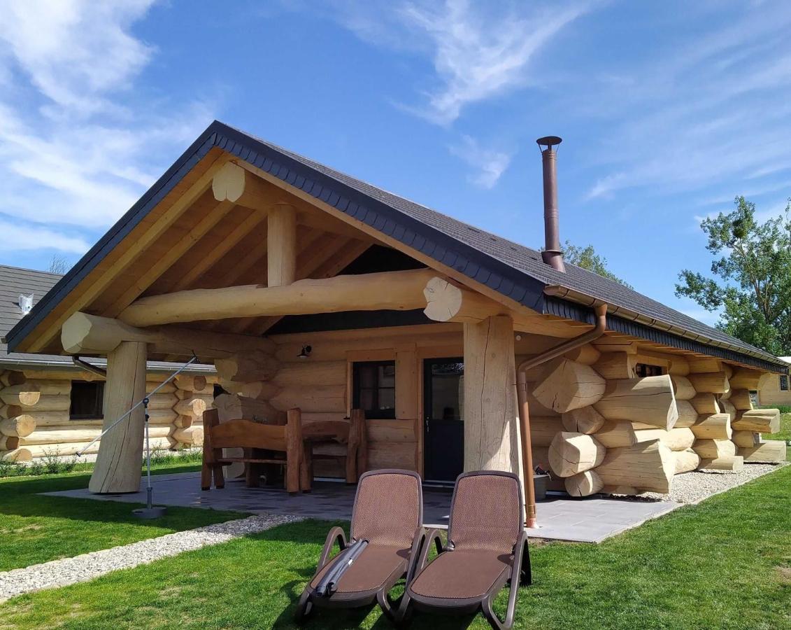 Naturstammhaus Tollensesee Groß Nemerow Eksteriør bilde