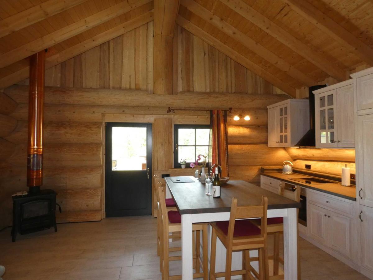 Naturstammhaus Tollensesee Groß Nemerow Eksteriør bilde